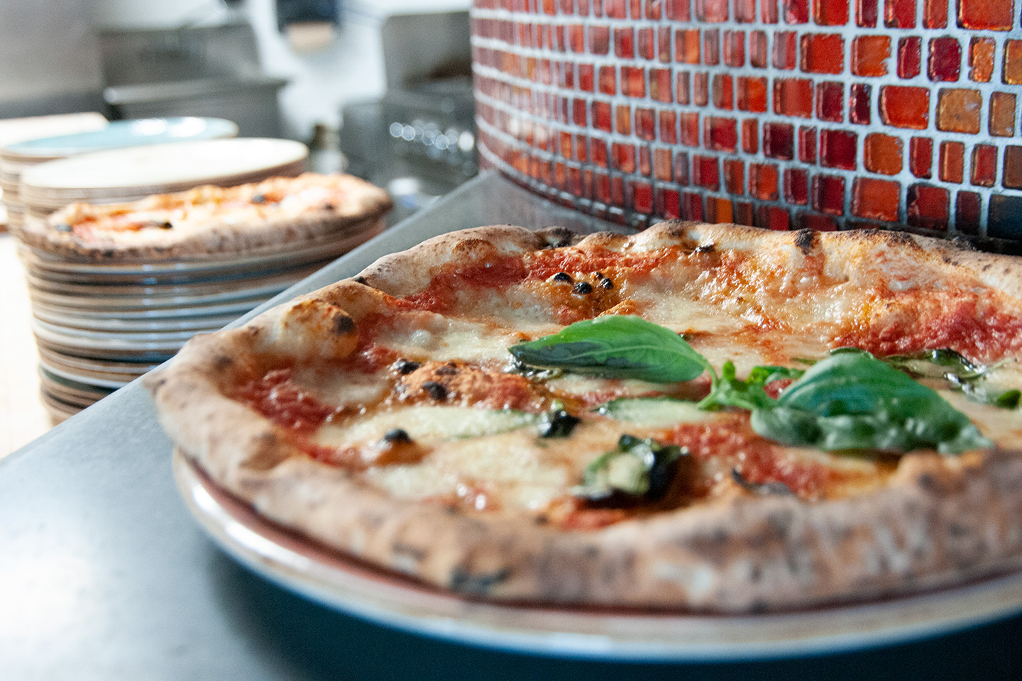 pizza-culture-fresh-margherita-pizza